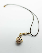 Load image into Gallery viewer, Drupe and Puka Shell Beachy Necklace