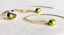 Load image into Gallery viewer, Pistachio Pearl Slide Earrings