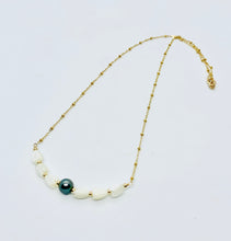 Load image into Gallery viewer, Pikake Blooms and Tahitian Pearl Necklace