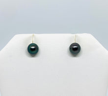 Load image into Gallery viewer, Tahitian Pearl Stud Earrings