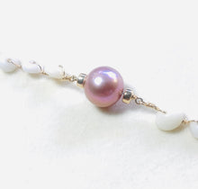 Load image into Gallery viewer, Puka Shell and Pink Edison Pearl Bracelet