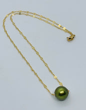 Load image into Gallery viewer, Pistachio Tahitian Pearl Floating Necklace