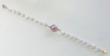 Load image into Gallery viewer, Puka Shell and Pink Edison Pearl Bracelet