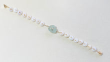 Load image into Gallery viewer, Puka Shell and Seafoam Glass Bracelet