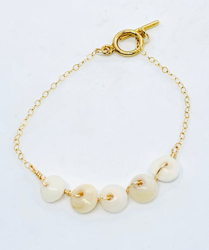 Dainty Puka Shell Bracelet